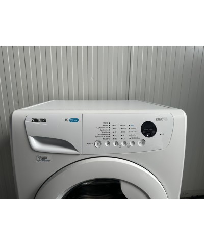 Zanussi ZWF71663W wasmachine